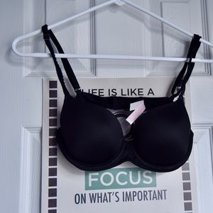 Black Victoria’s Secret PINK bra